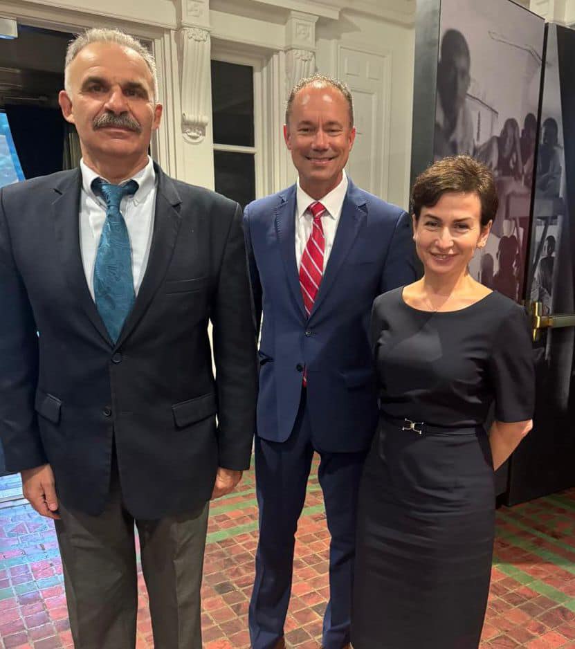 photo_2025-09-12_19-45-54.jpg (82 KB)